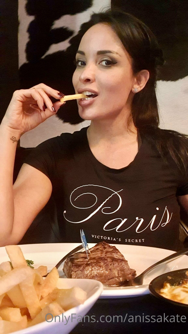 Photo by anissakate published on September 1,2023 02:55:45 - BestThots