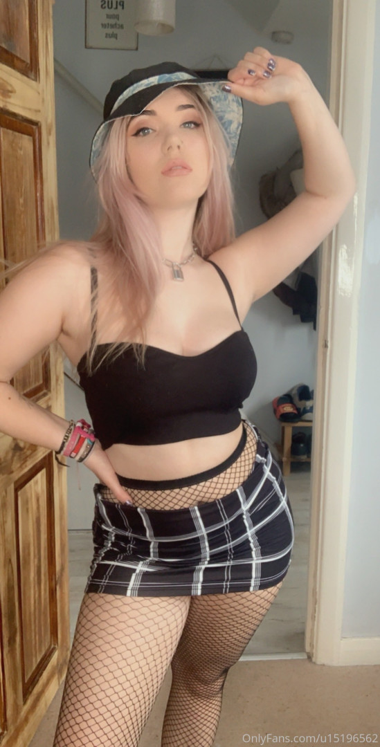 Photo by that_hippy_queen published on May 17,2023 07:26:52 - BestThots