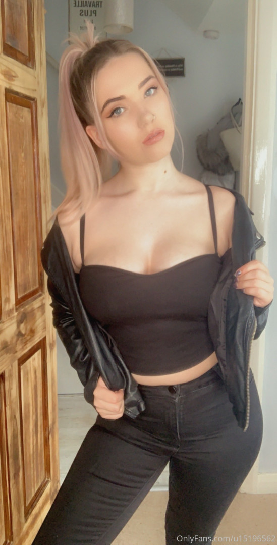 Photo by that_hippy_queen published on May 17,2023 07:27:15 - BestThots