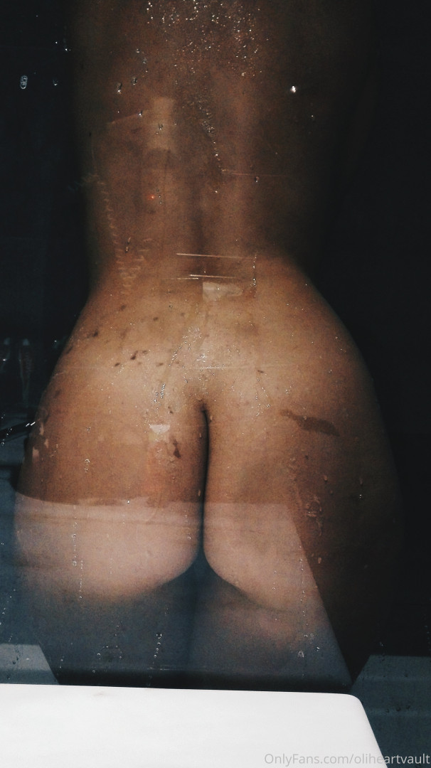 Photo by itsoliheart published on June 18,2023 20:21:53 - BestThots