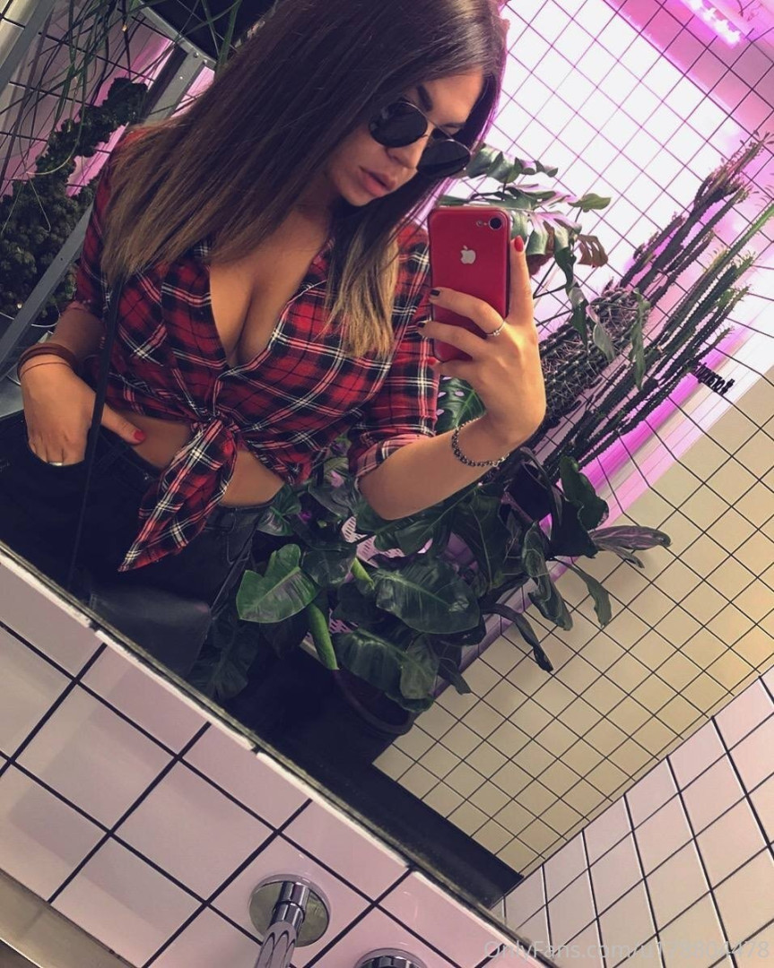 Photo by jessie_texas published on October 11,2023 20:47:30 - BestThots