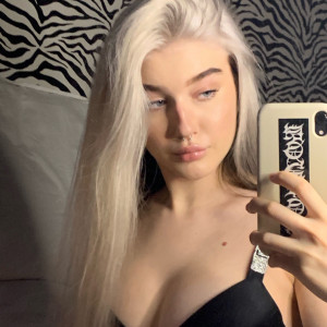 mycourtneyfrost #386940