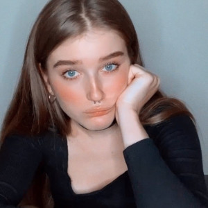 mycourtneyfrost #386943