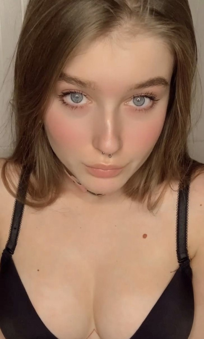 Photo by mycourtneyfrost published on May 20,2023 14:00:28 - BestThots