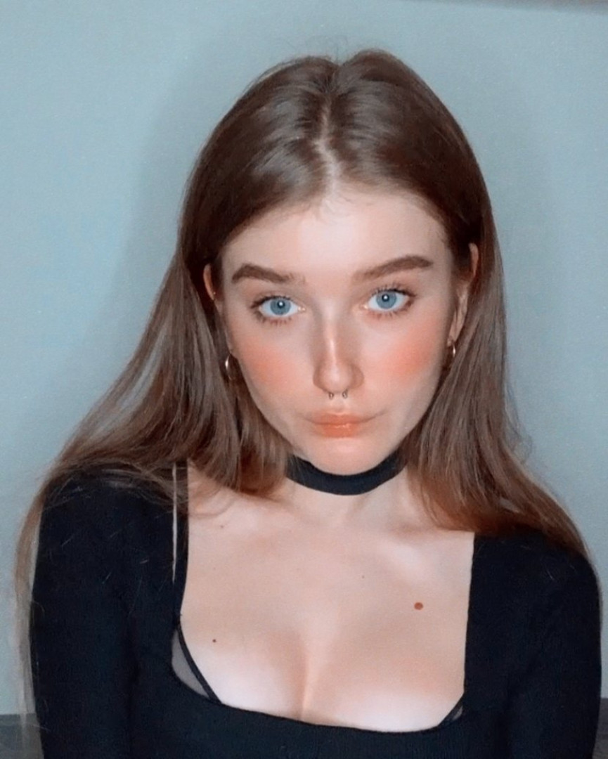 Photo by mycourtneyfrost published on May 20,2023 14:00:31 - BestThots