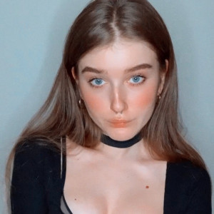 mycourtneyfrost #386947