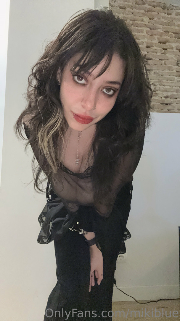 Photo by mikiblue published on August 22,2023 09:08:46 - BestThots