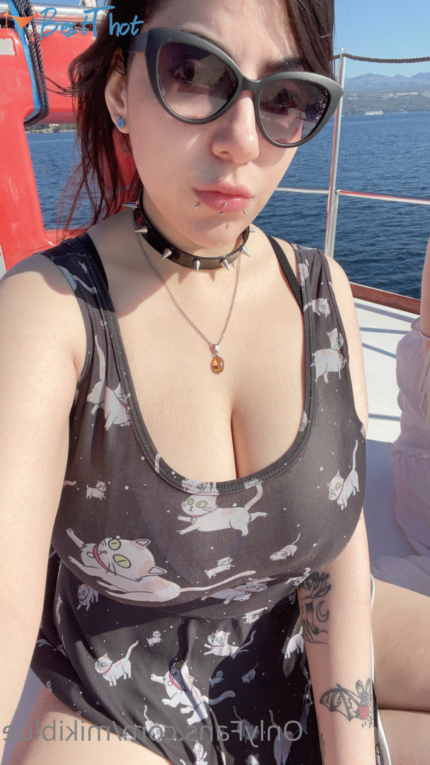 Photo by mikiblue published on December 10,2024 16:51:16 - BestThots