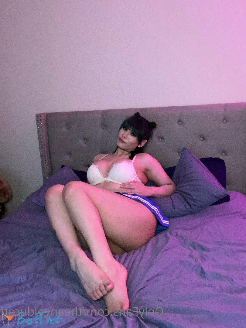 Photo by theangelducati published on December 22,2024 20:09:45 - BestThots