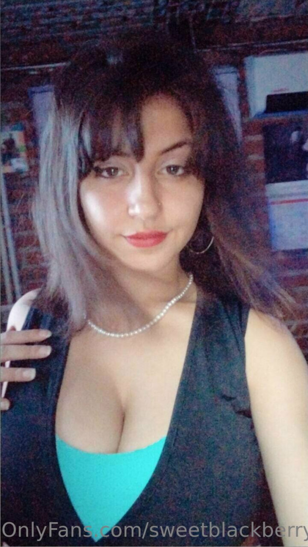 Photo by sweetblackberry04 published on May 17,2023 10:25:55 - BestThots