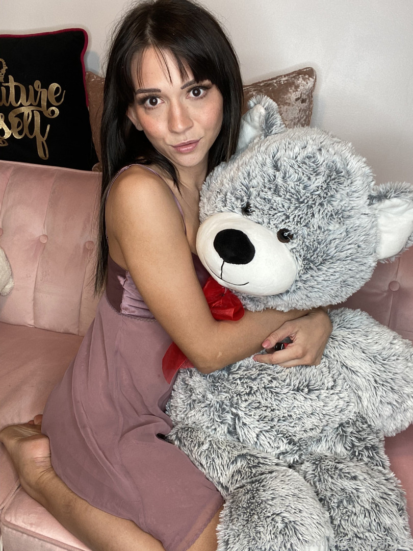 Photo by rileyjeanxxx published on August 5,2023 10:36:26 - BestThots