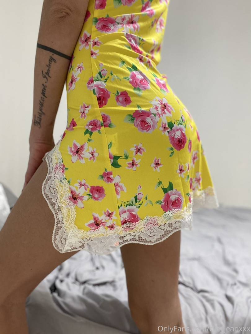 Photo by rileyjeanxxx published on August 5,2023 10:45:38 - BestThots