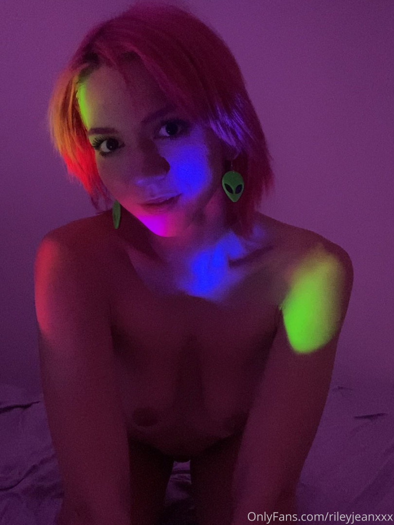 Photo by rileyjeanxxx published on August 5,2023 11:38:35 - BestThots