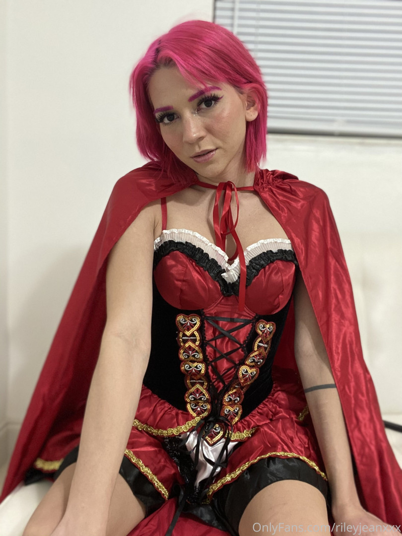 Photo by rileyjeanxxx published on August 5,2023 11:40:15 - BestThots