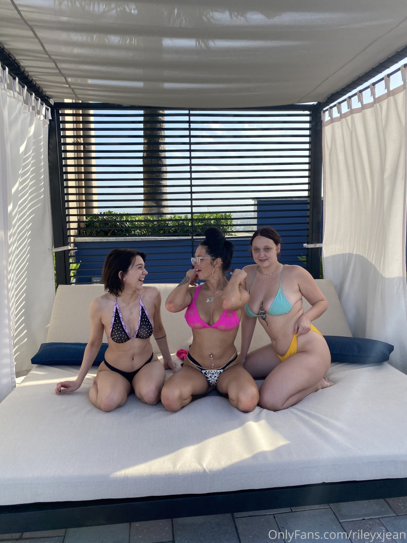 Photo by rileyjeanxxx published on August 5,2023 11:41:11 - BestThots