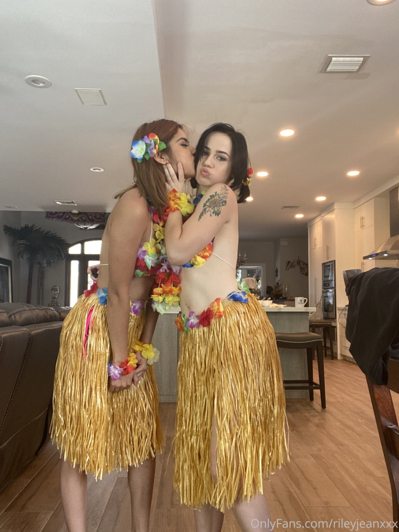 Photo by rileyjeanxxx published on August 5,2023 11:44:49 - BestThots