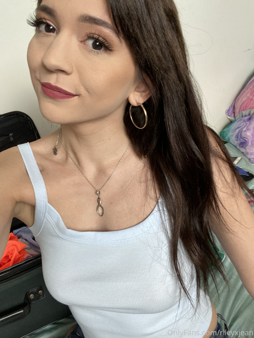 Photo by rileyjeanxxx published on August 5,2023 11:49:45 - BestThots