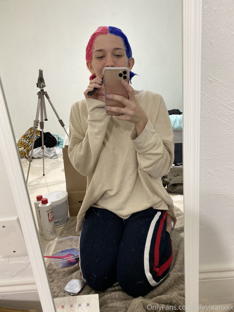 Photo by rileyjeanxxx published on August 5,2023 11:49:49 - BestThots