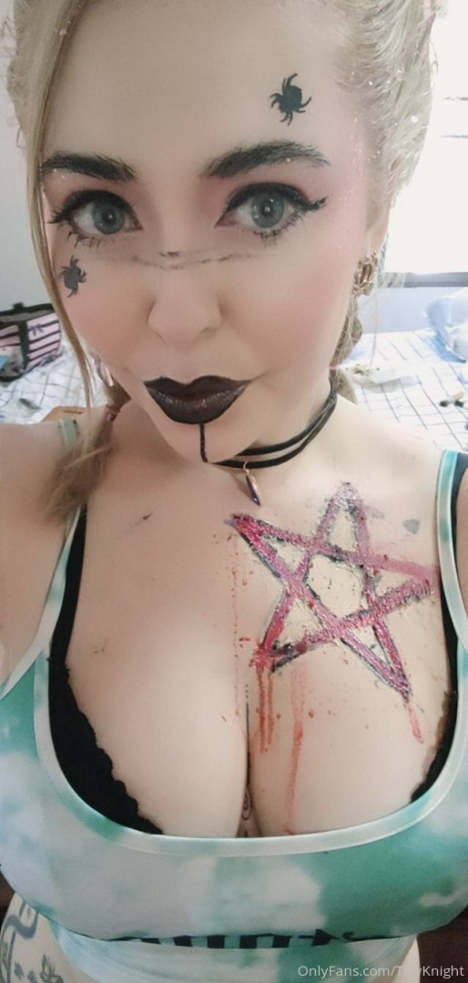 Photo by tillyknightvip published on May 16,2023 17:41:41 - BestThots