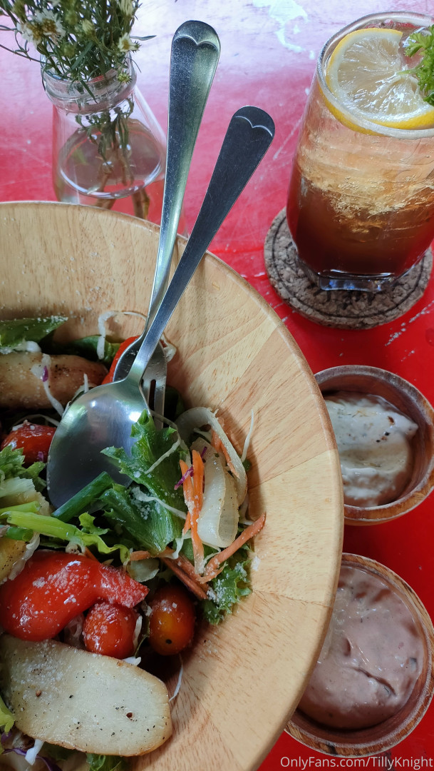 Photo by tillyknightvip published on May 16,2023 17:44:33 - BestThots