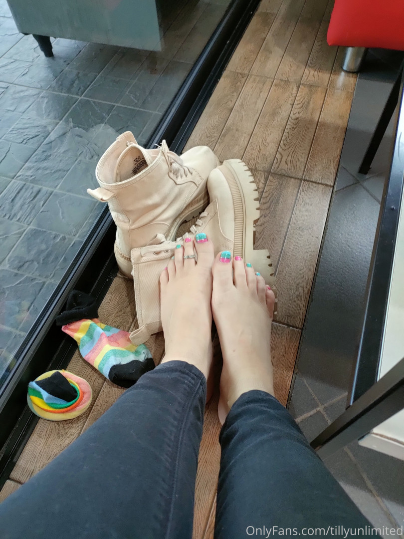 Photo by tillyknightvip published on May 16,2023 17:44:53 - BestThots