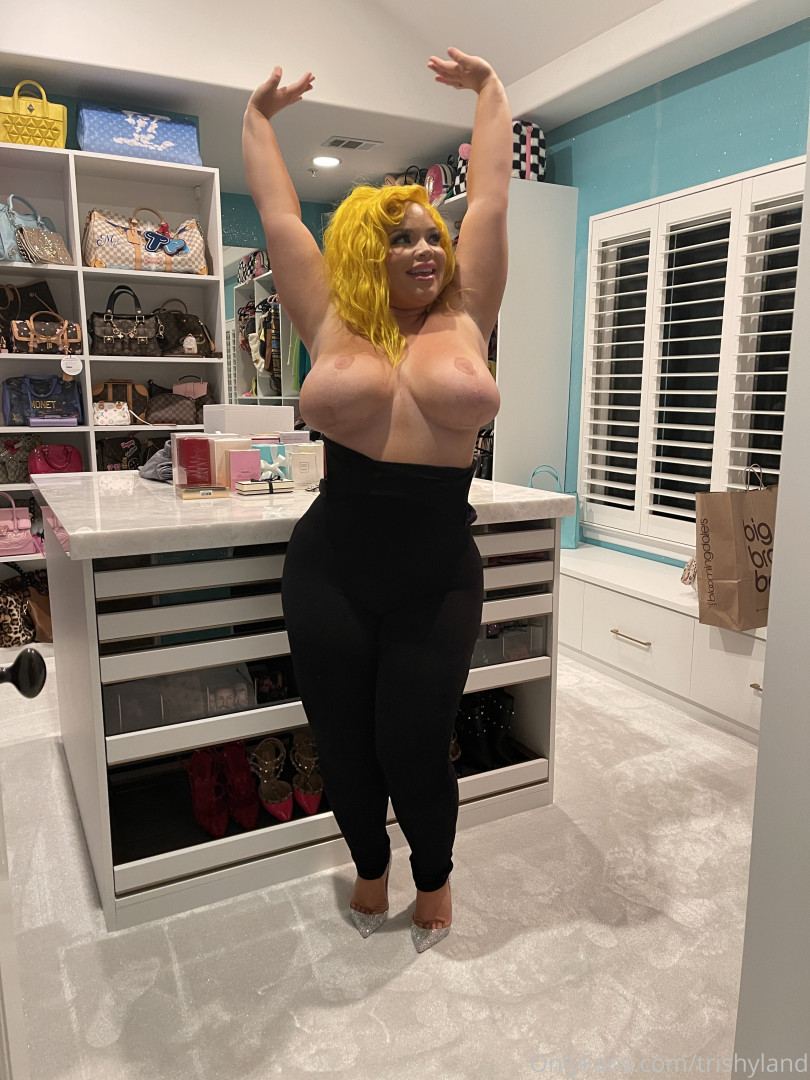 Photo by trishyland published on August 11,2023 06:01:23 - BestThots