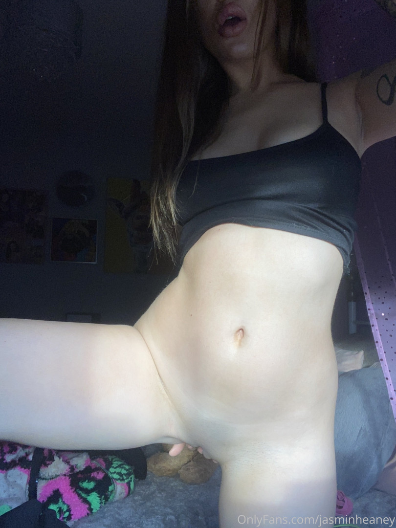 Photo by jasminheaney published on October 16,2023 20:00:10 - BestThots