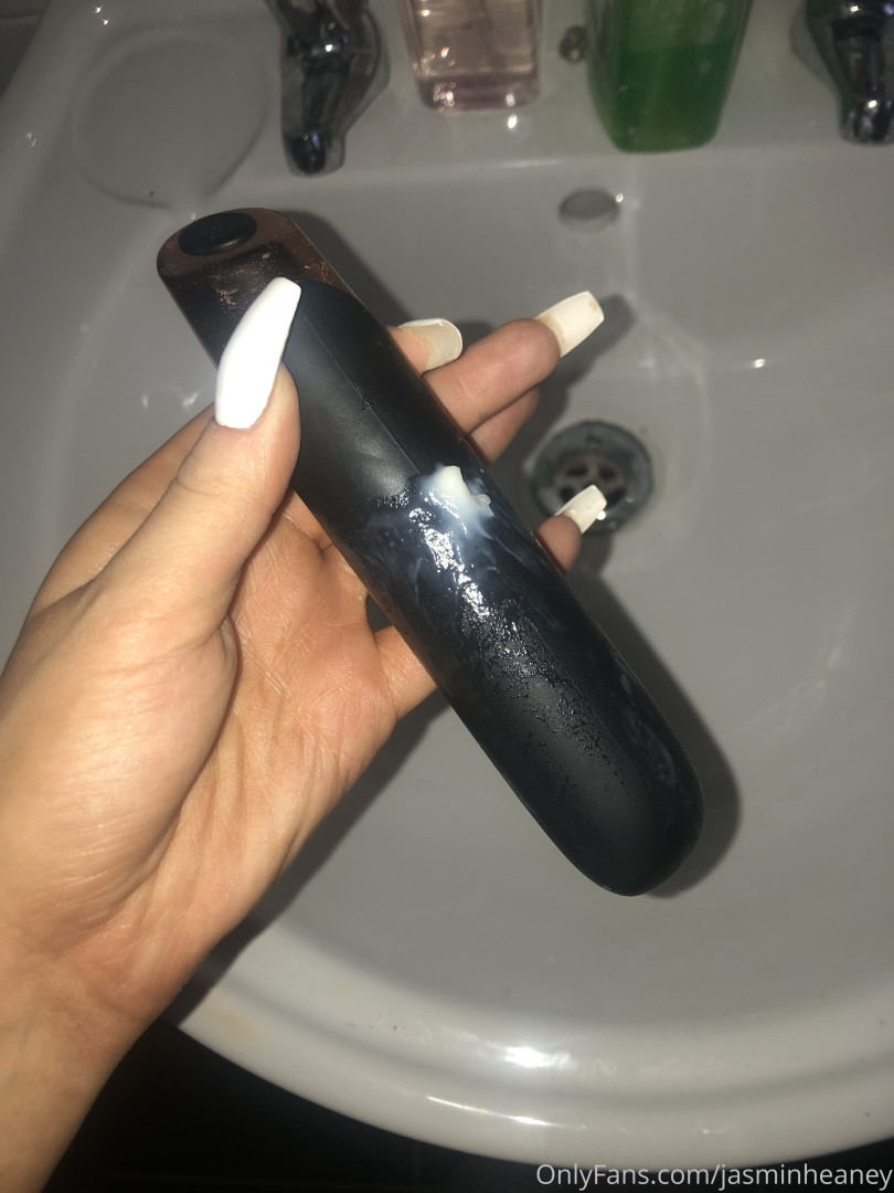 Photo by jasminheaney published on October 16,2023 21:02:48 - BestThots