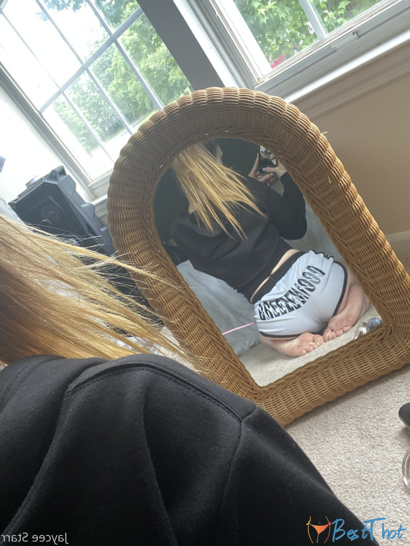 Photo by jayceestarrr published on December 22,2024 23:11:23 - BestThots