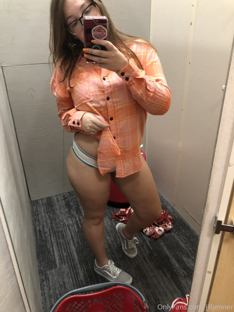 Photo by letsgetjilly published on June 18,2023 03:39:51 - BestThots