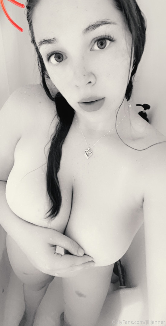 Photo by letsgetjilly published on June 18,2023 04:00:56 - BestThots