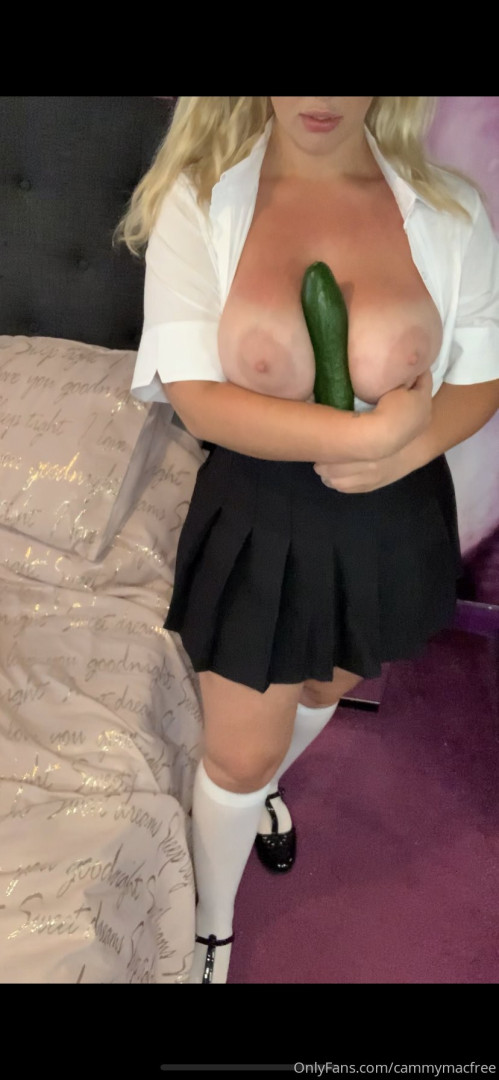 Photo by cammymaconlyfans published on June 20,2023 20:00:03 - BestThots