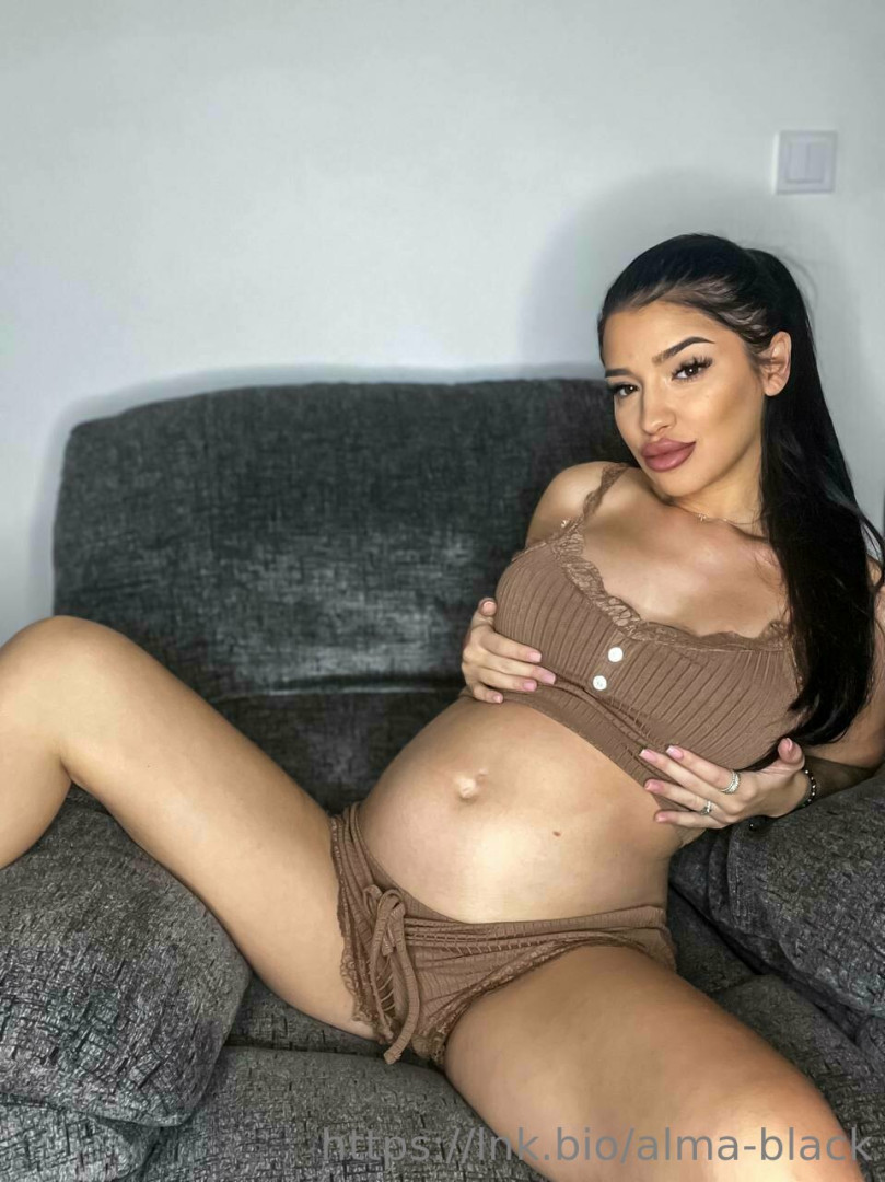 Photo by almablack published on June 30,2023 08:29:25 - BestThots