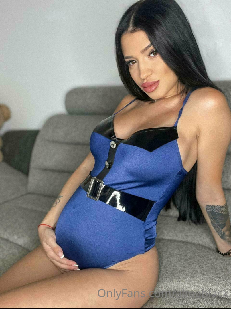 Photo by almablack published on June 30,2023 08:31:17 - BestThots