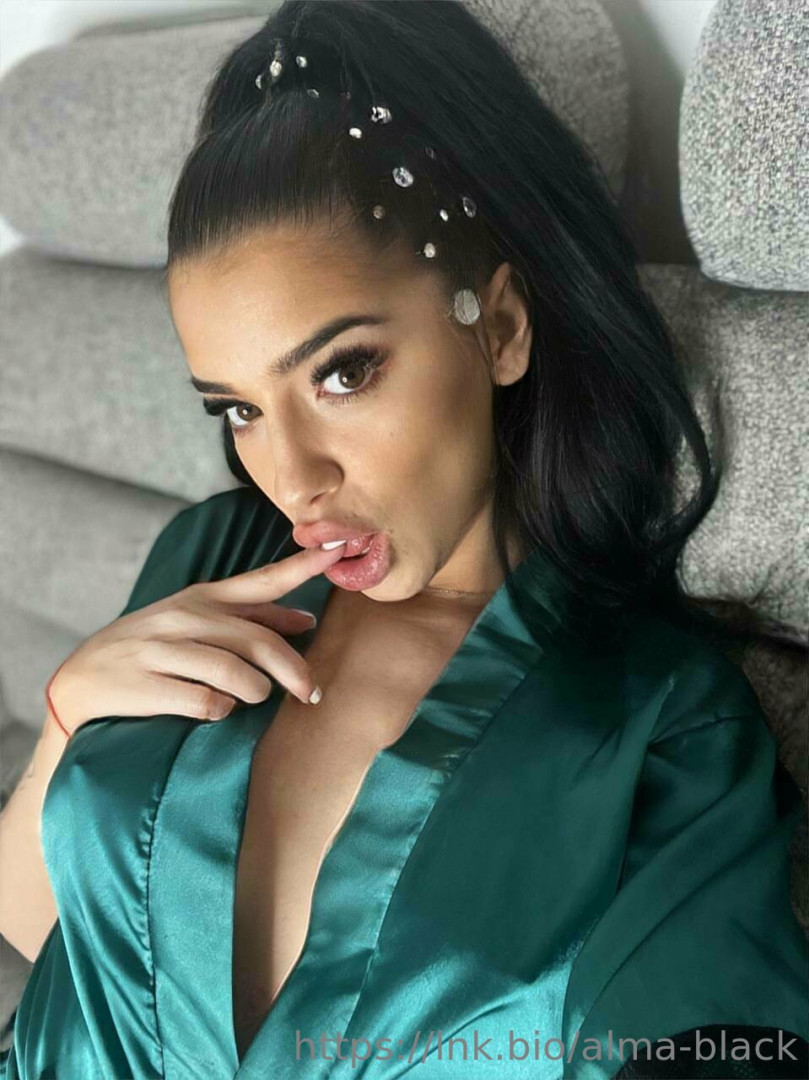 Photo by almablack published on June 30,2023 08:33:03 - BestThots