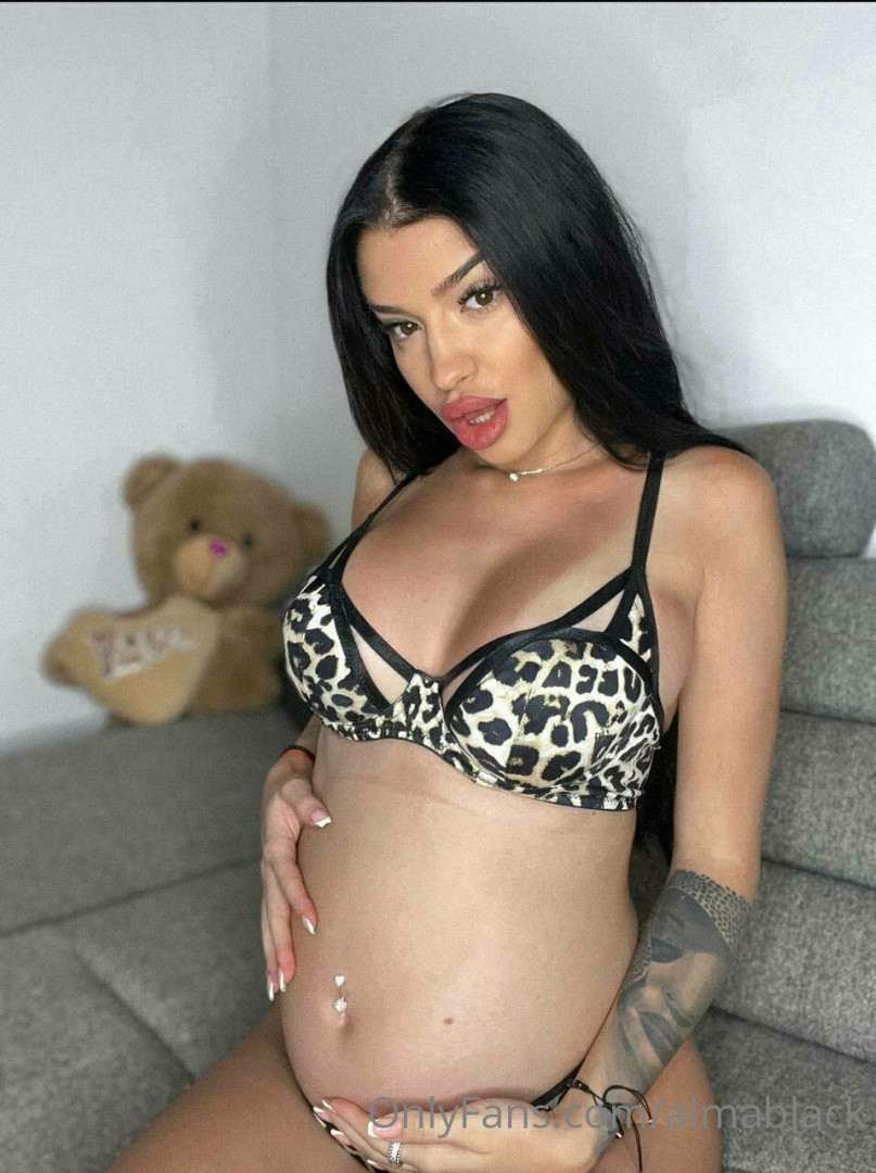 Photo by almablack published on June 30,2023 08:35:36 - BestThots