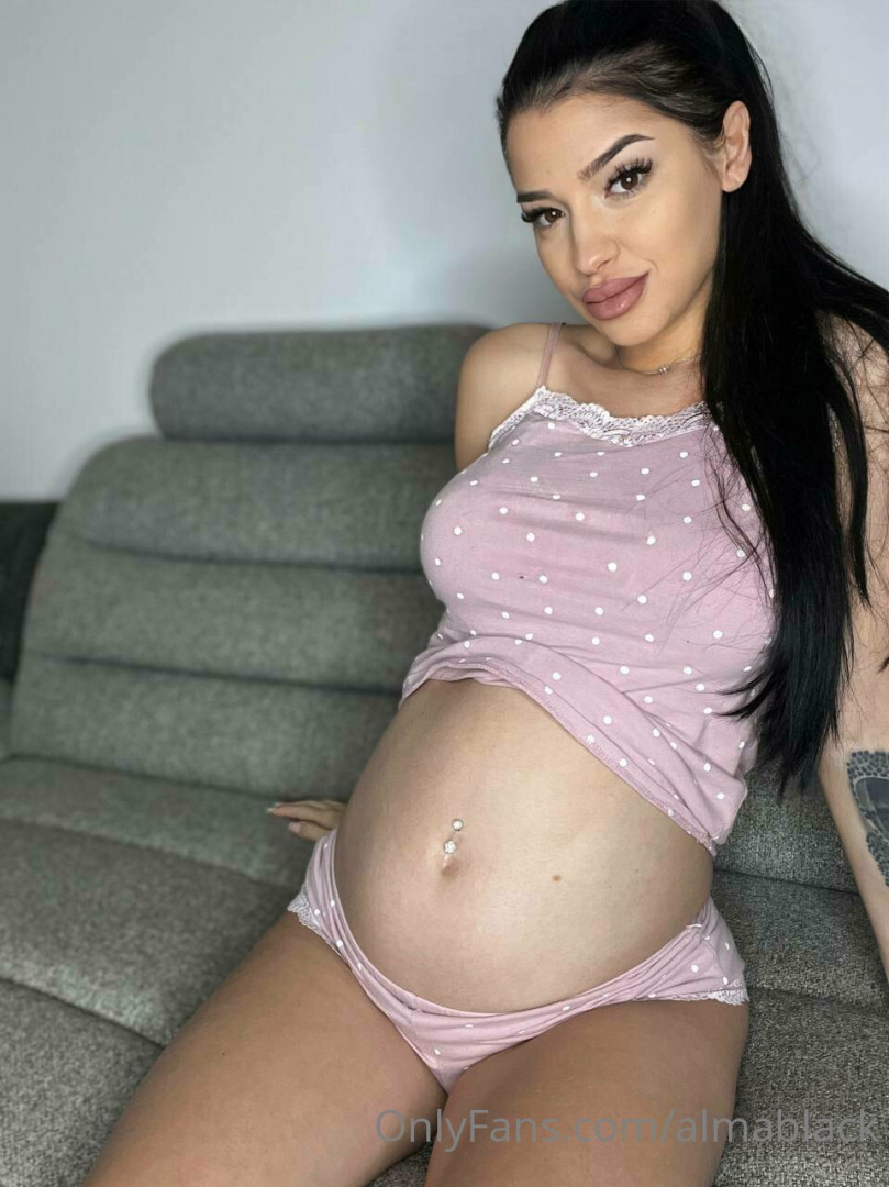 Photo by almablack published on June 30,2023 08:37:56 - BestThots