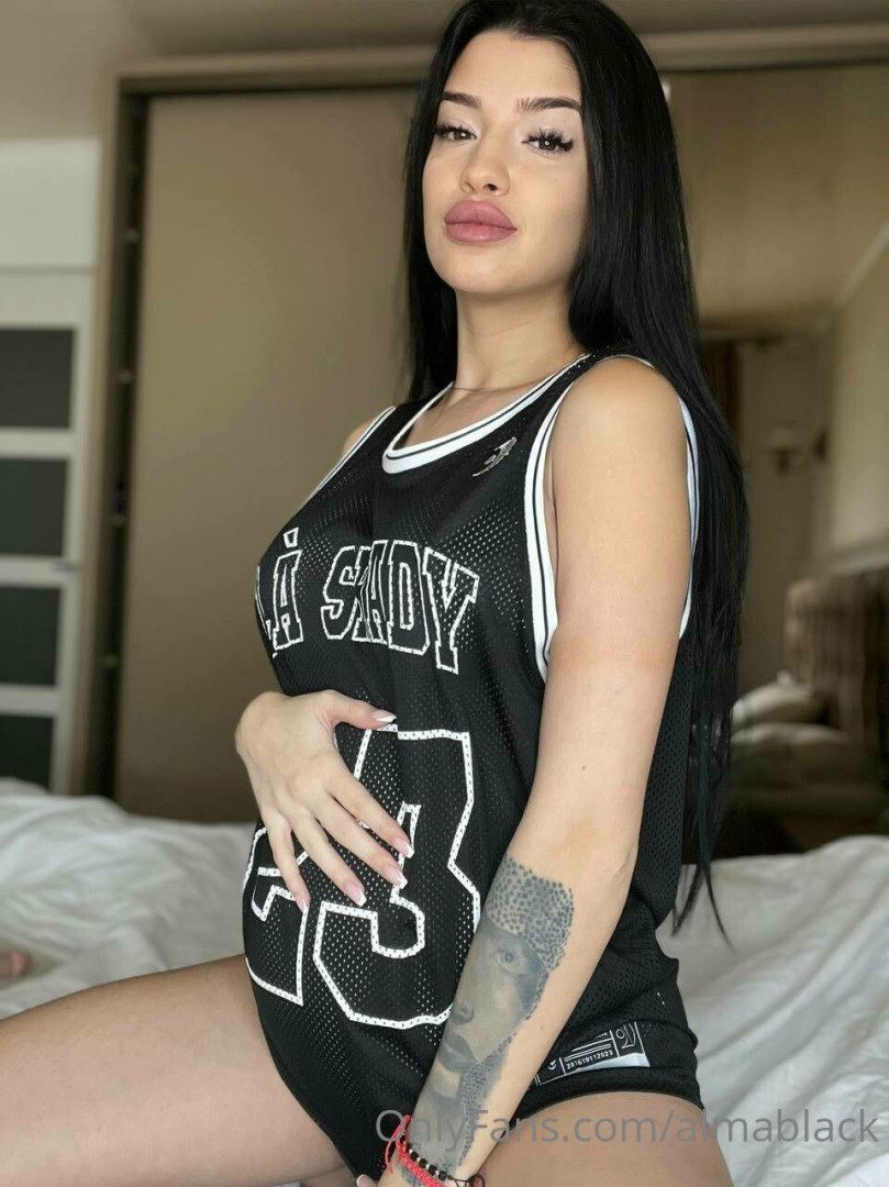 Photo by almablack published on June 30,2023 08:38:57 - BestThots