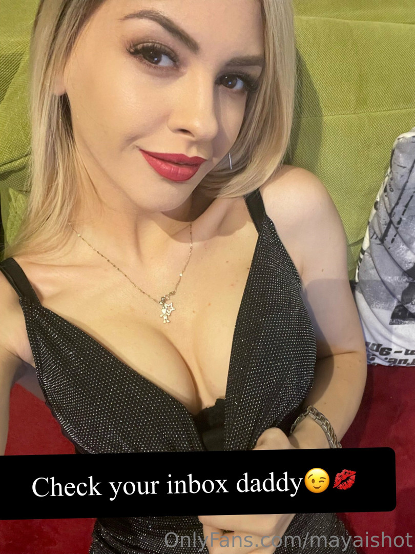 Photo by mayaishot published on July 7,2023 16:10:13 - BestThots