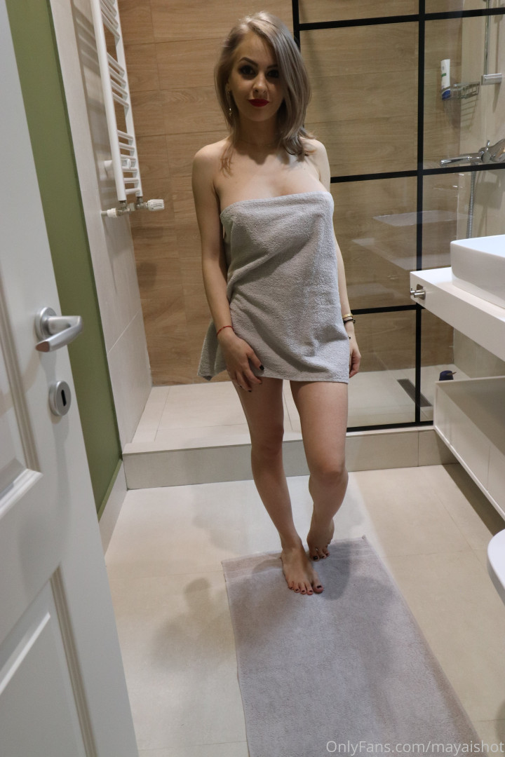 Photo by mayaishot published on July 7,2023 16:15:55 - BestThots