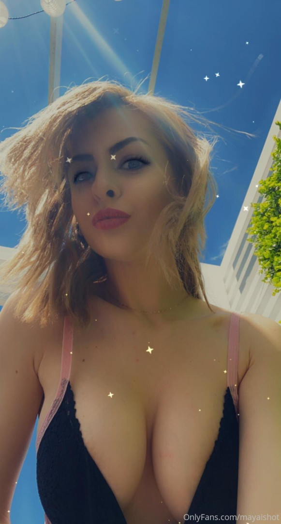 Photo by mayaishot published on July 7,2023 16:51:08 - BestThots