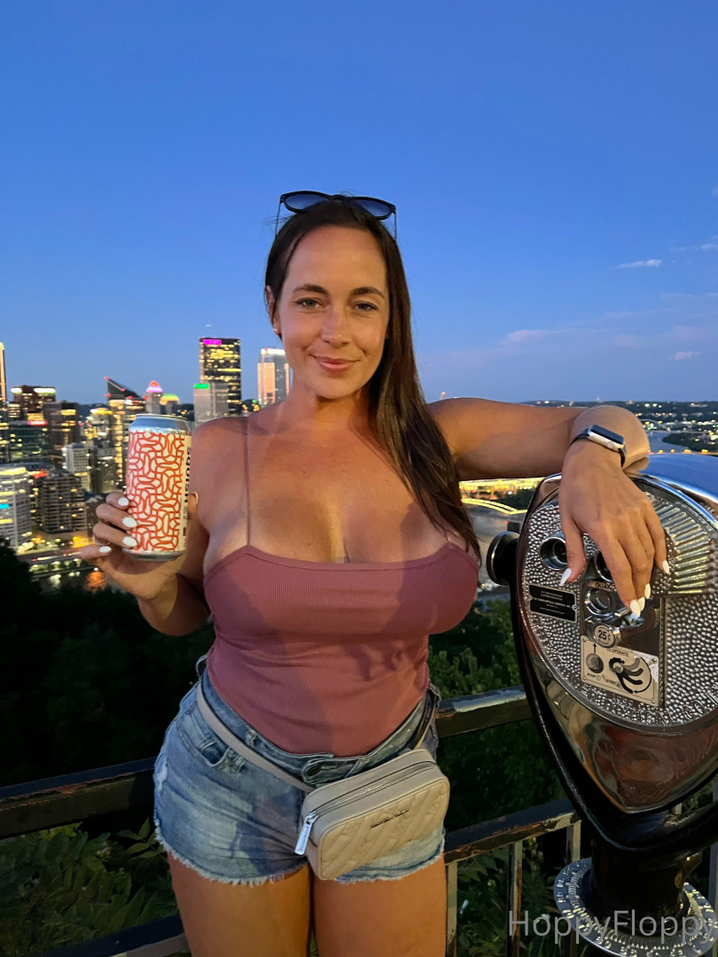 Photo by hoppyfloppy published on June 18,2023 21:39:46 - BestThots