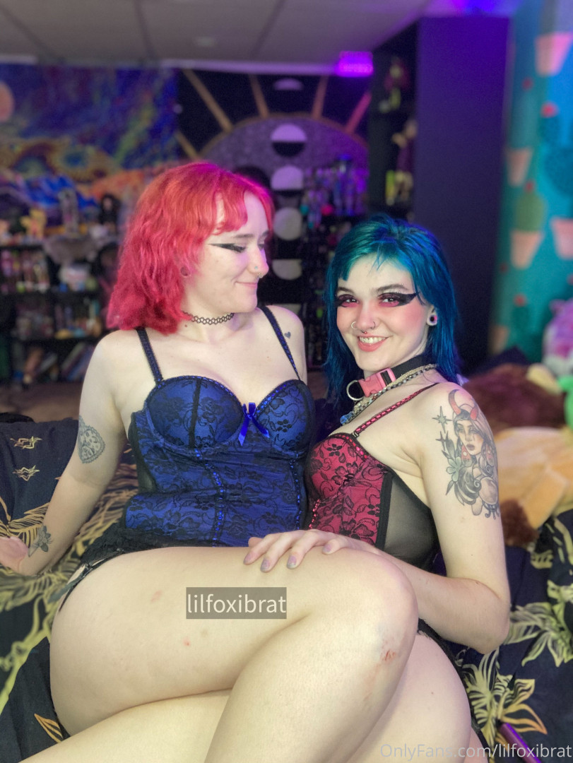 Photo by lilfoxibrat published on October 15,2023 23:45:29 - BestThots