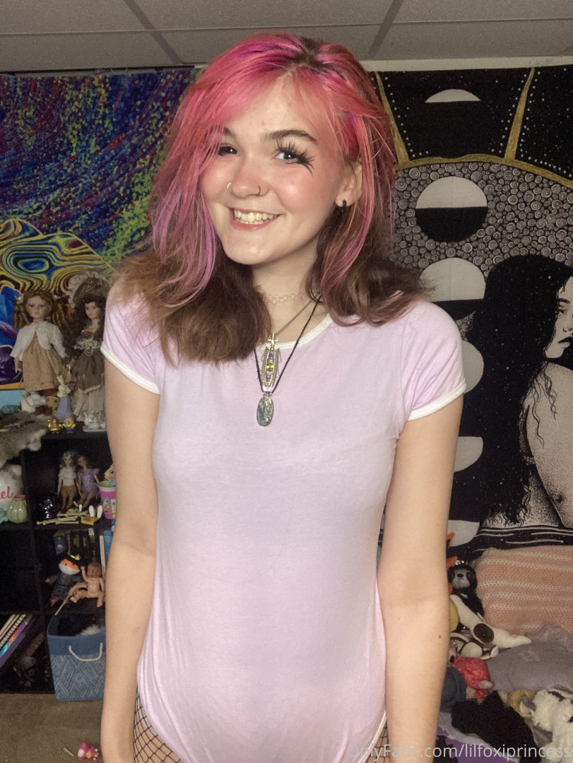 Photo by lilfoxibrat published on October 16,2023 00:02:13 - BestThots