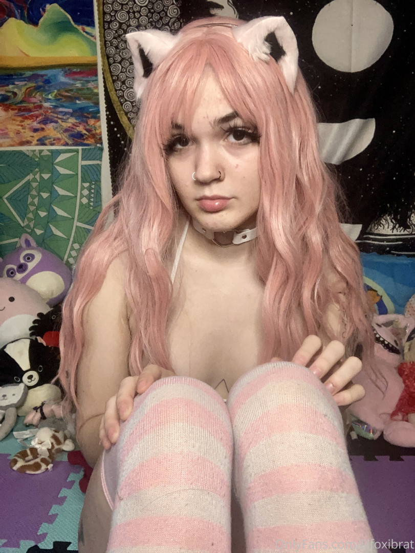 Photo by lilfoxibrat published on October 16,2023 00:06:09 - BestThots