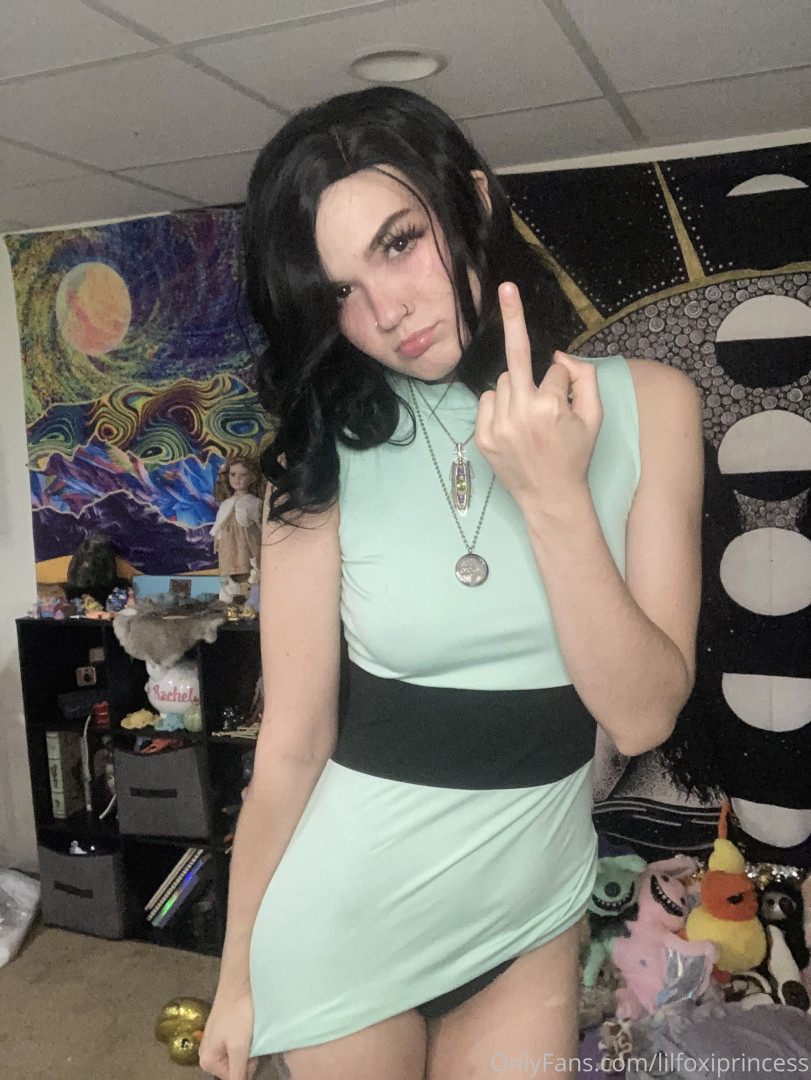 Photo by lilfoxibrat published on October 16,2023 00:22:02 - BestThots