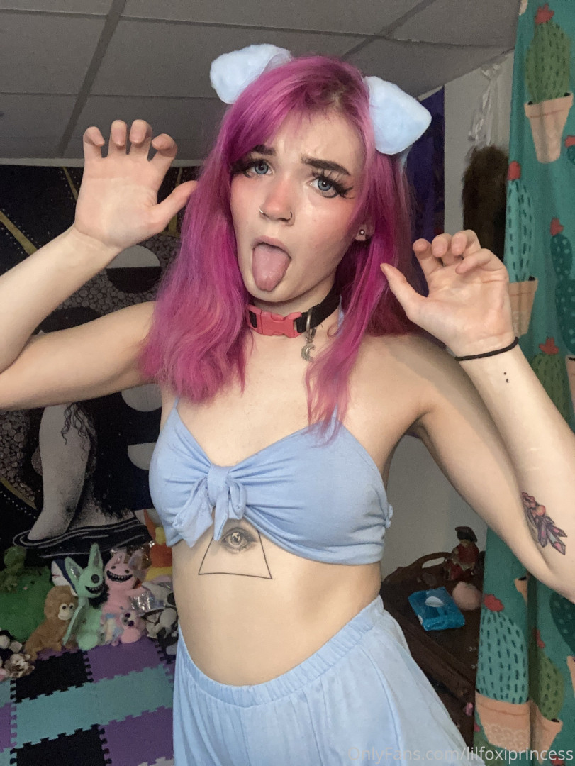 Photo by lilfoxibrat published on October 16,2023 00:25:42 - BestThots