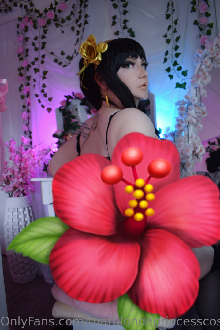 Photo by thatblondeprincesscos published on July 2,2023 12:25:22 - BestThots