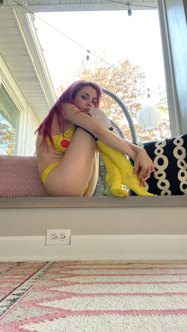 Photo by luxneon published on October 16,2023 21:37:52 - BestThots