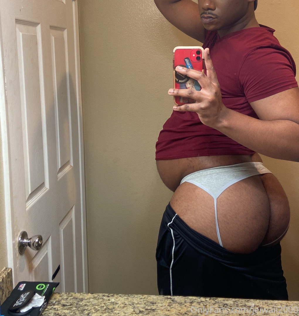 Photo by jeiwaii2000 published on July 11,2023 15:42:12 - BestThots